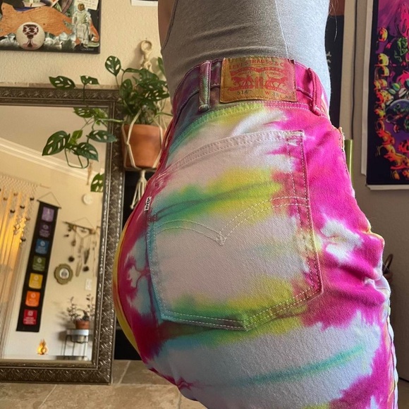 Hand-Dyed 514 Levi’s - Picture 2 of 3